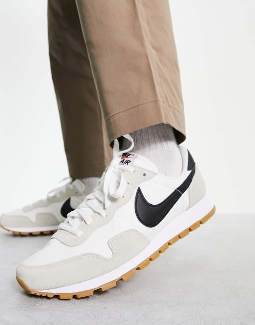 deporte blancas y negras Pegasus 83 de Nike ASOS