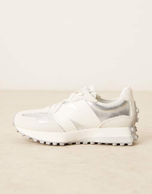 Zapatillas de deporte blancas y plateadas 327 de New Balance, 2 de 5