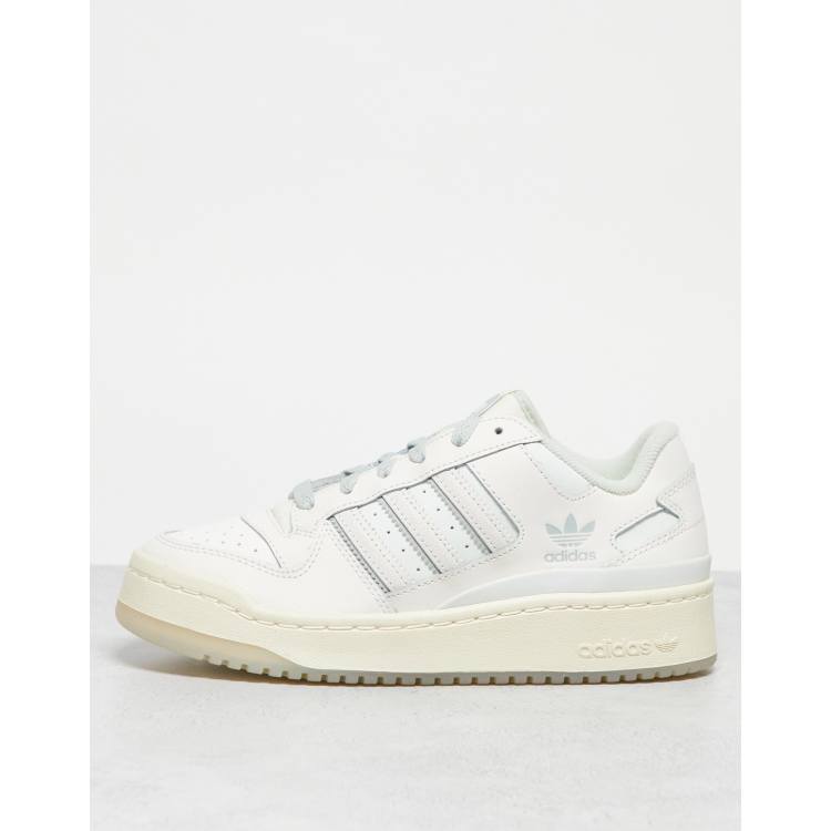 ClassicfuncenterShops Zapatillas de deporte blancas y plateadas a rayas Forum Bold de adidas Originals adidas AR 3 Stripes Korte Mouwen T Shirt