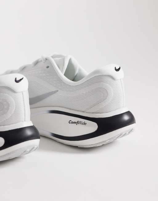 Zapatillas de deporte blancas y plateadas Journey Run de Nike Running, 4 de 5