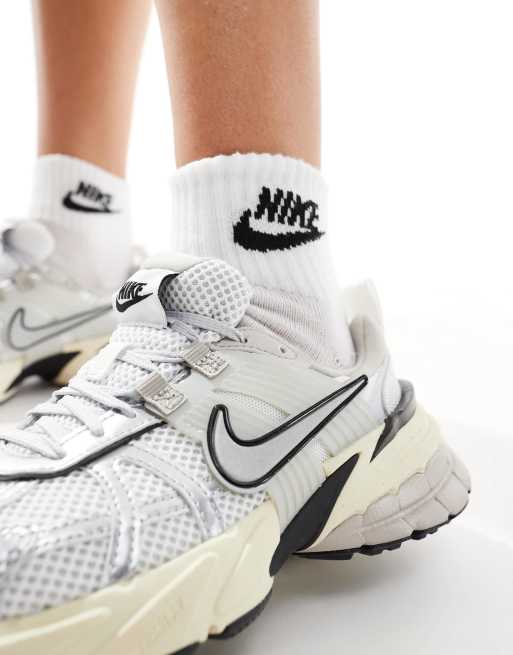 Nike V2K Run unisex trainers in white and silver