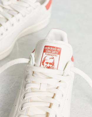 Zapatillas de deporte blancas y rojas Stan Smith de adidas Originals ASOS