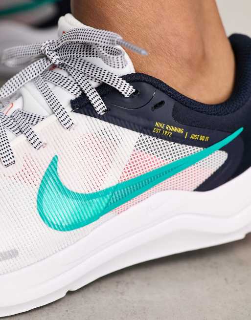 Nike downshifter blancas sales