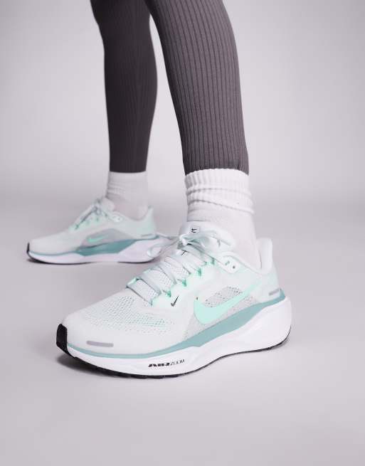 Zapatillas de deporte blancas y verdes Air Zoom Pegasus 41 de Nike Running, 3 de 5