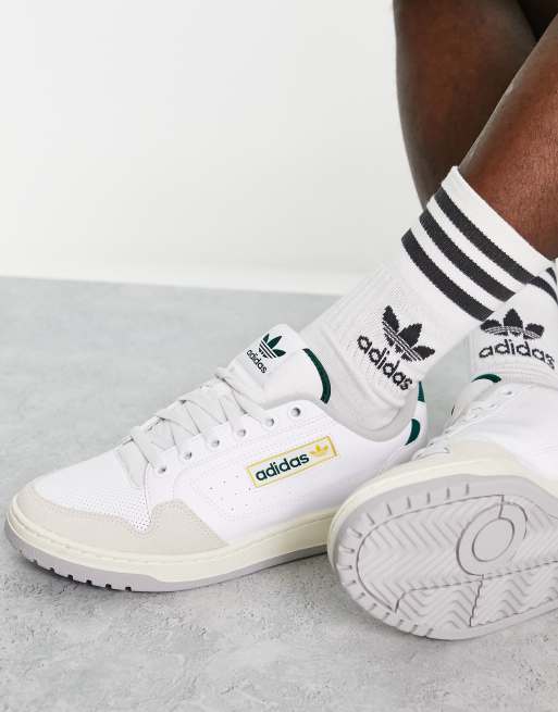 Acerca de la configuración Innecesario amistad Zapatillas de deporte blancas y verdes NY 90 de adidas Originals | ASOS