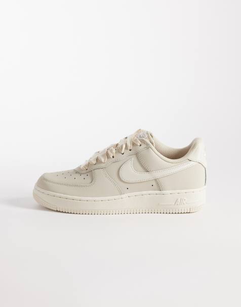 Zapatillas de deporte blanco hueso con cordones de cinta Air Force Retro de Nike - view 1