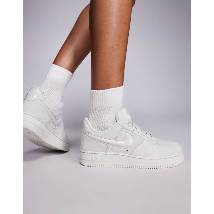 Zapatillas de deporte blanco hueso con logo en relieve Air Force