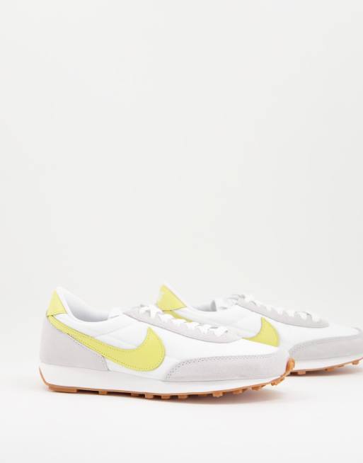 Zapatillas de deporte blanco hueso y amarillo dorado Daybreak de Nike