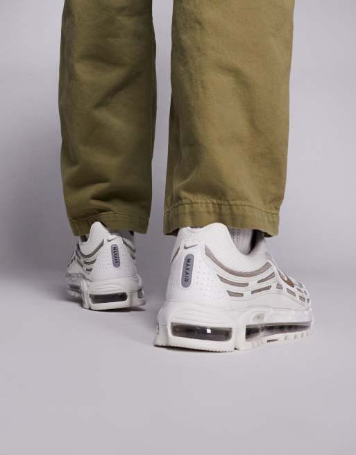 Zapatillas de deporte blanco hueso y beis Air Max TL 2.5 de Nike, 4 de 5