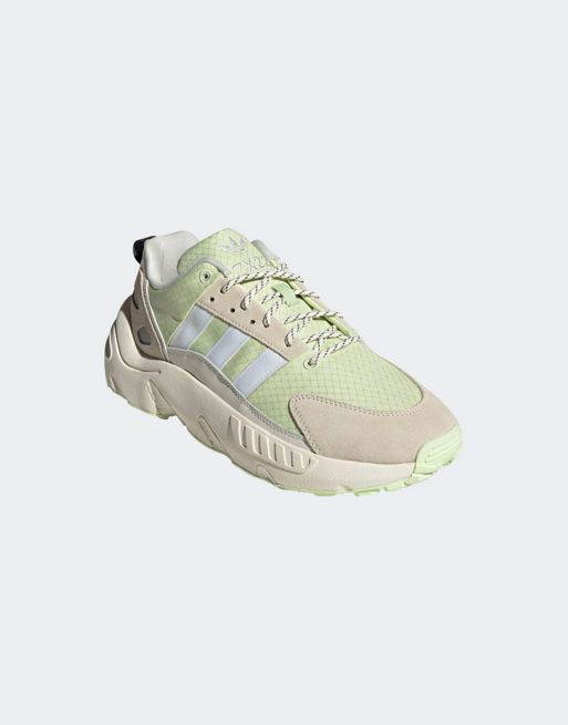 Zapatillas de deporte blanco hueso y lima ZX 22 Boost de adidas Originals