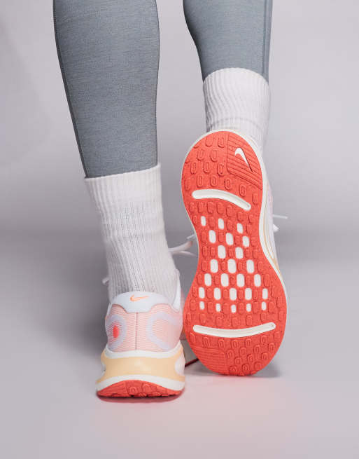 Zapatillas de deporte blanco hueso y naranjas Journey Run de Nike Running, 3 de 5