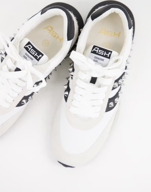 Zapatillas de deporte blanco y negras con Spider de Ash | ASOS