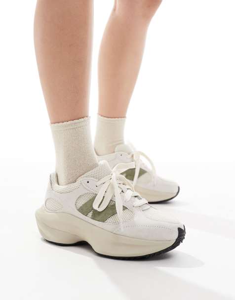 Zapatillas de deporte blanco hueso y verde oliva WRPD de New Balance - view 1
