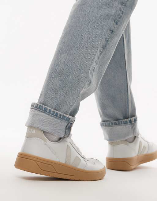 Zapatillas de deporte blanco intenso y beis de cuero V-10 de VEJA, 5 de 5