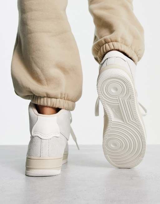 Zapatillas de deporte blanco vela y sésamo Air Force 1 Hi Sculpt de Nike, 2 de 4