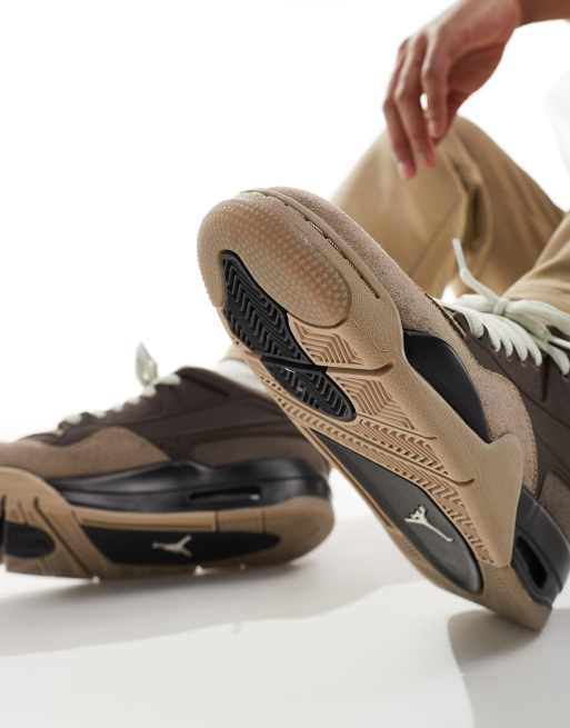 Zapatillas de deporte caquis Air Jordan 4 RM de Nike, 3 de 5