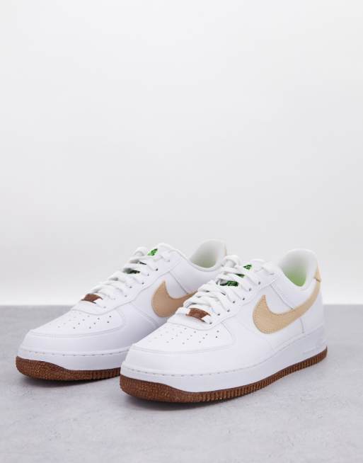 Zapatillas de deporte color blanco/beis Air Force 1 '07 LV8 M2Z2 de Nike