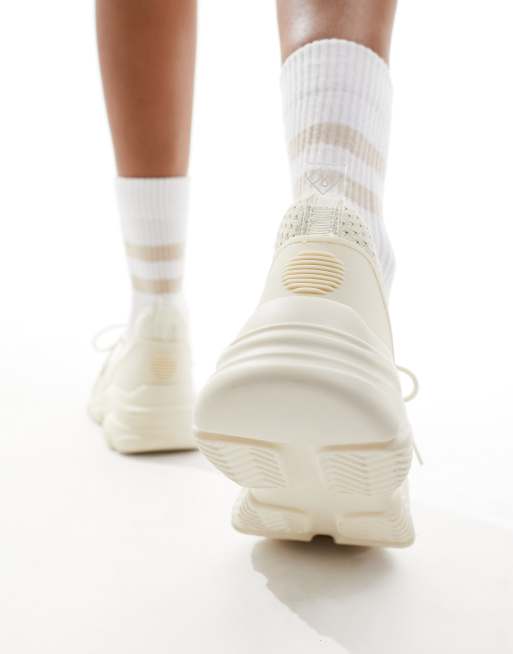 Zapatillas de deporte color crema con suela gruesa Trixi de Call it Spring, 3 de 5