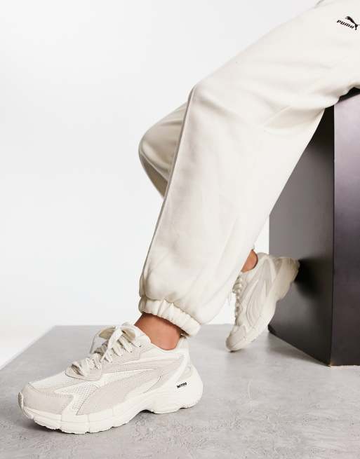 Zapatillas de deporte color crema Teveris Nitro de PUMA 