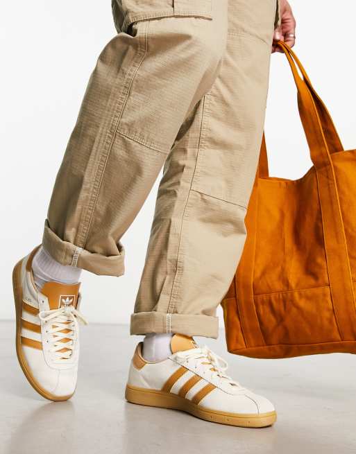 Zapatillas adidas con suela marron best sale