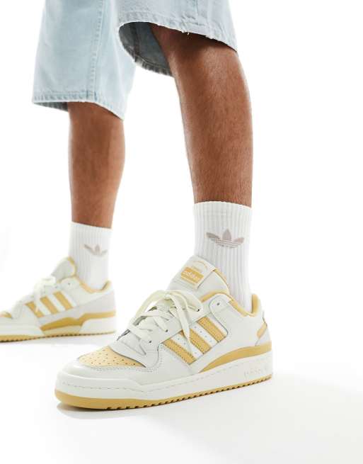 Zapatillas de deporte color marfil y beis avena Forum Low CL de adidas Originals