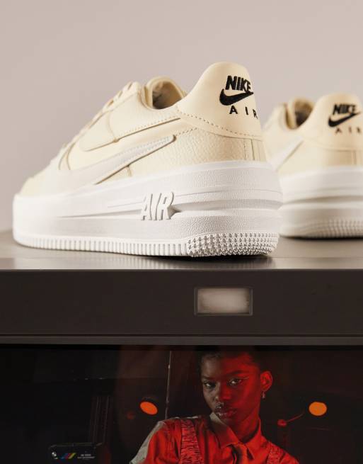 Air force negras plataforma top