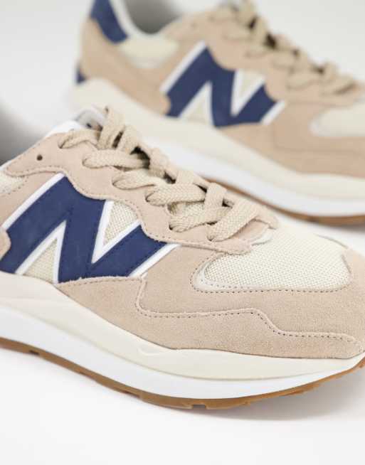 Zapatillas de deporte color tostado y azul marino con suela de goma 57 40 de New Balance