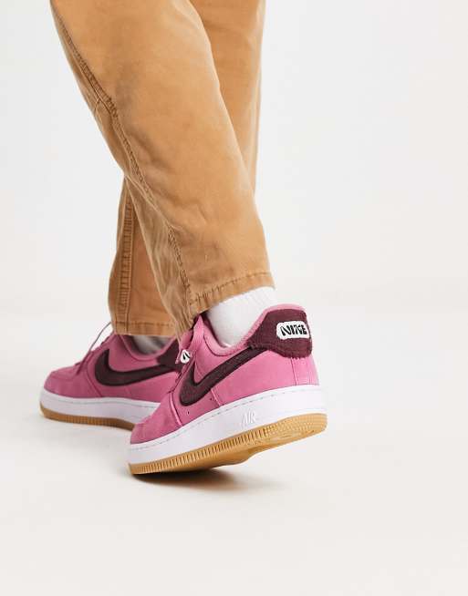 Nike color burdeos store