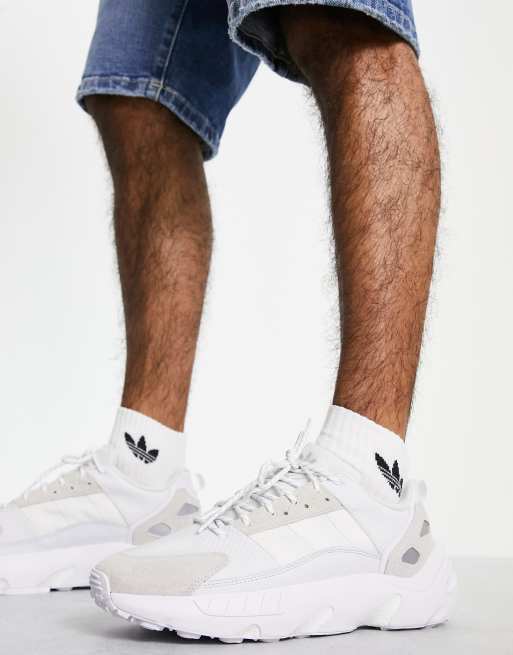 Zapatillas de deporte con diseño blanco triple ZX 22 Boost de adidas Originals
