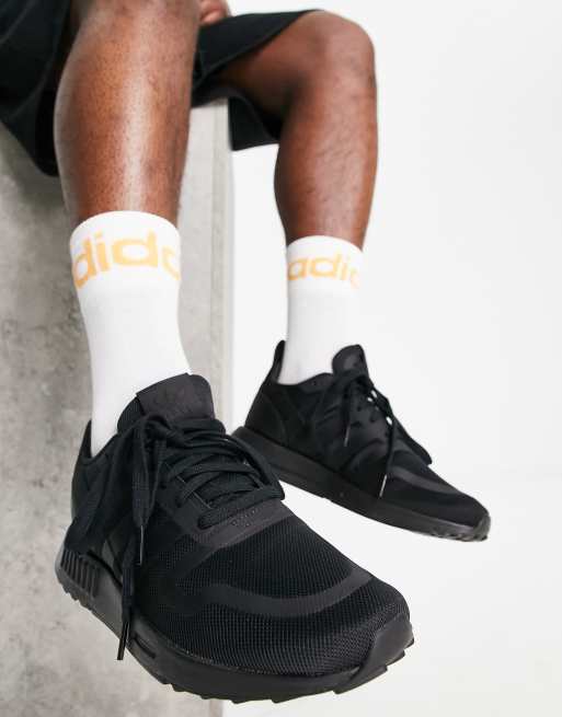 Zapatillas de deporte con diseño negro triple Multix de adidas Originals