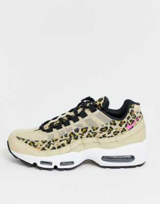 Zapatillas de deporte con estampado de leopardo Air Max 95 de Nike | ASOS