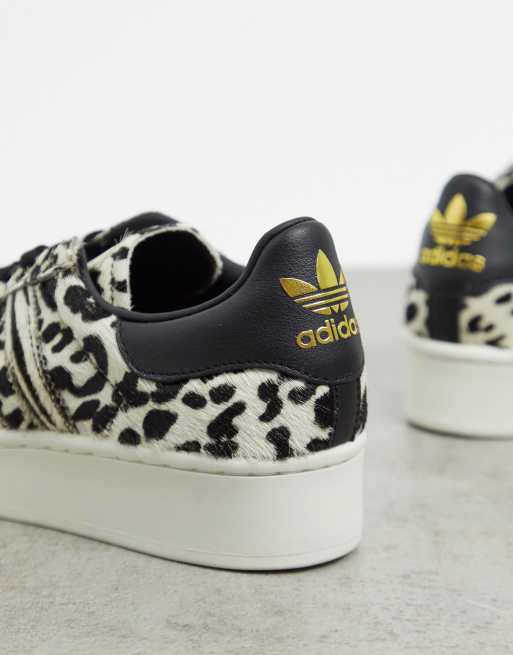 Elevado claramente síndrome Zapatillas de deporte con plataforma en estampado de leopardo Superstar  Bold de adidas Originals | ASOS