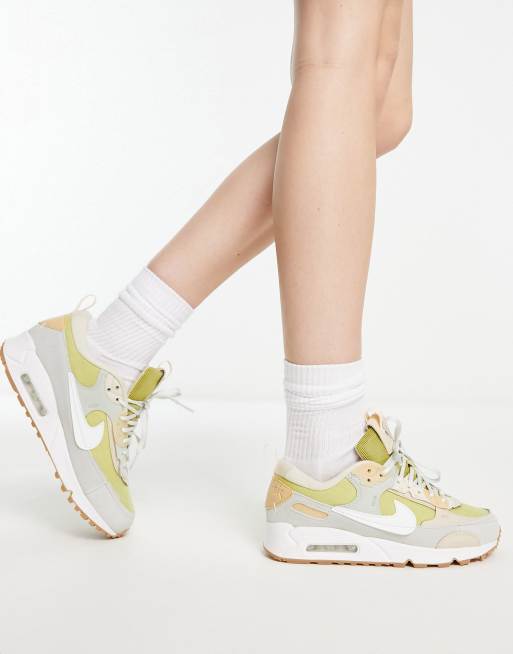 Nike air max blanco cheap con dorado