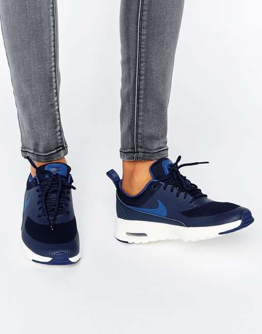 operación Huérfano lo mismo Zapatillas de deporte en azul marino Air Max Thea de Nike | ASOS