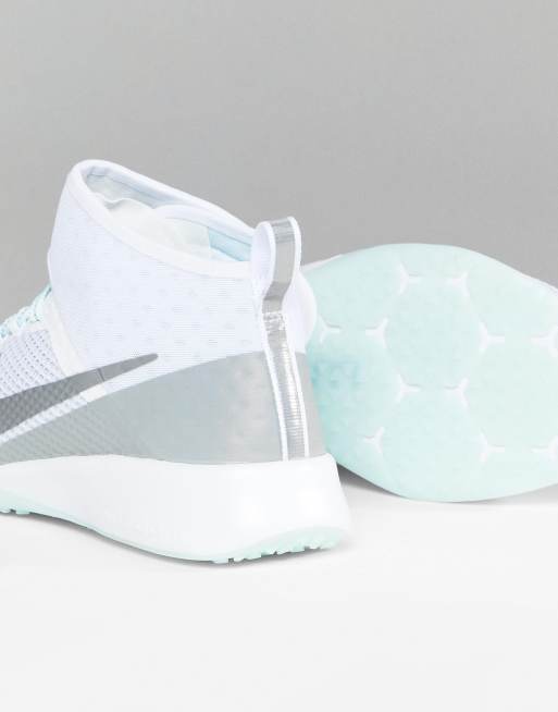 Zapatillas de deporte en blanco Air Zoom Strong 2 de Nike Training, 4 de 4