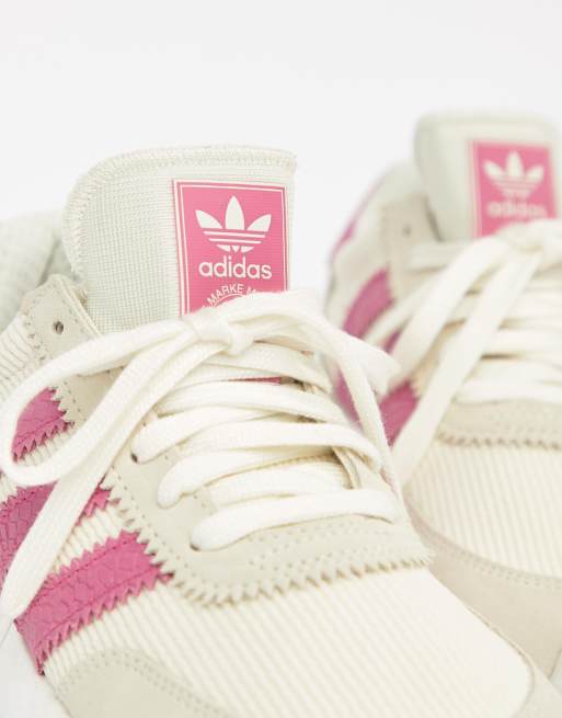 Zapatillas de deporte en blanco y rosa I-5923 adidas Originals | ASOS