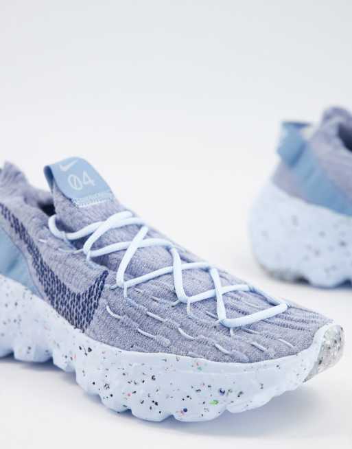 Zapatillas de deporte en color azul pastel Space Hippie de Nike, 3 de 4