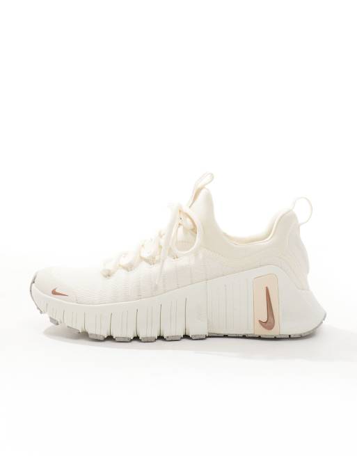 Zapatillas de deporte en color hueso Free Metcon 6 de Nike Training