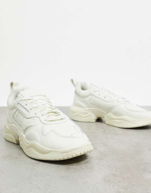 Zapatillas de deporte en color hueso Supercourt RX de adidas
