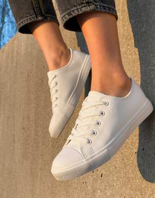 Zapatillas de deporte en cuero sintético blanco de New Look