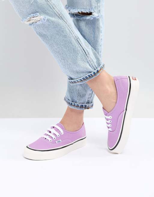 Zapatos lilas cheap vans peru