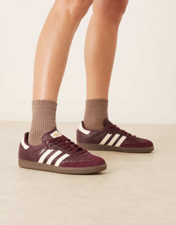 adidas Zapatillas de deporte granates con detalle efecto piel de cocodrilo Samba OG de Originals Snakeskin Maroon Cream White (Women's)