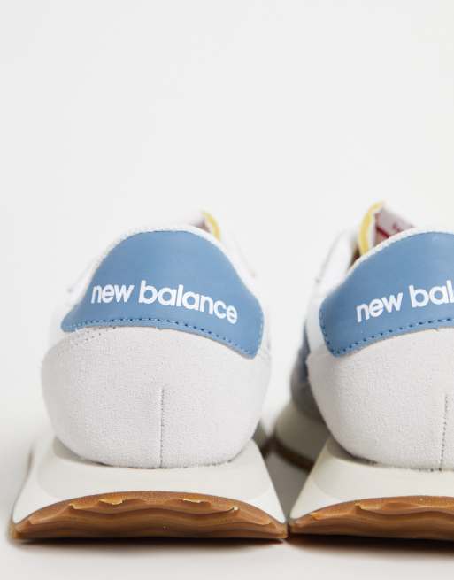 Zapatillas de deporte gris claro con suela de goma 237 de New Balance, 2 de 4