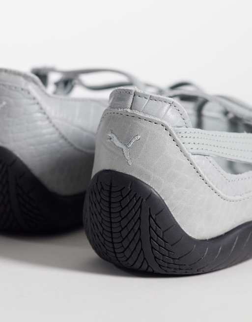 Zapatillas de deporte gris claro estilo bailarinas con estampado de cocodrilo Speedcat de PUMA, 4 de 5