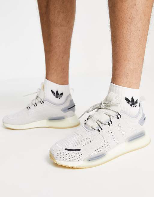 Zapatillas deporte claro NMD V3 de adidas Originals | ASOS