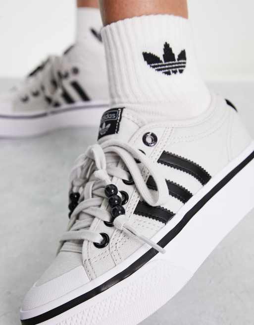 Adidas originals sale grises plataforma