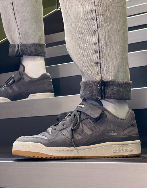Zapatillas de deporte grises Forum Low de adidas Originals