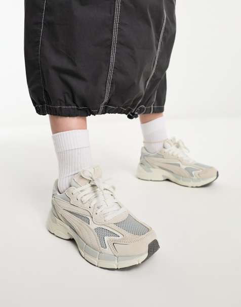 Deportivas grises mujer deals