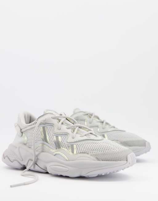 Zapatillas de deporte grises Ozweego de adidas Originals