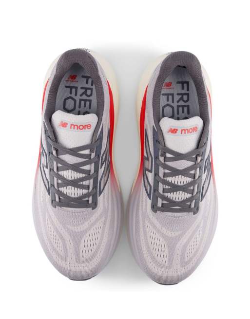 Zapatillas de deporte grises para correr Fresh Foam X More V6 de New Balance, 2 de 4